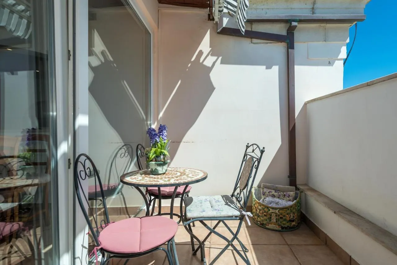 Marmont Suite Split Apartment