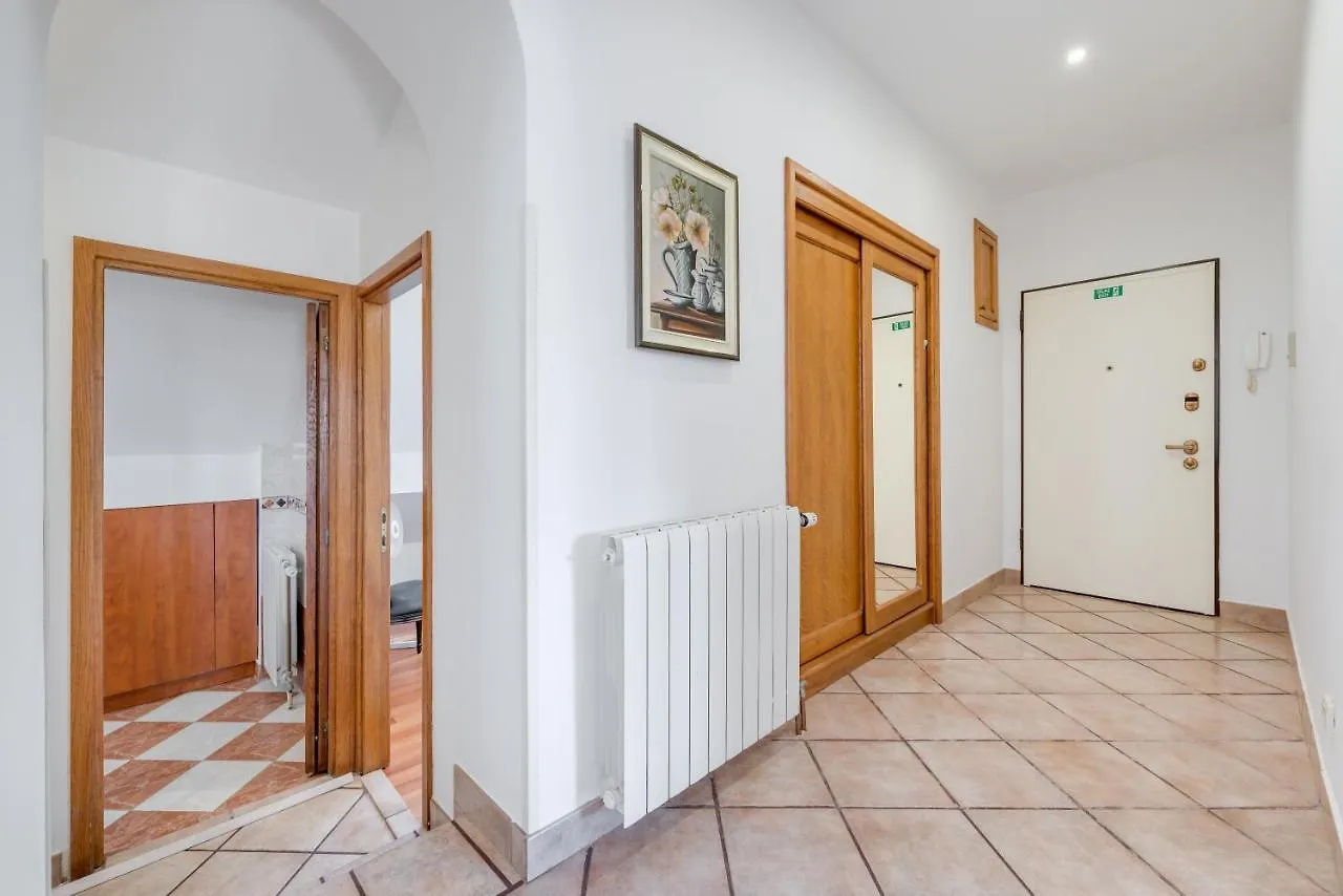 Marmont Suite Split